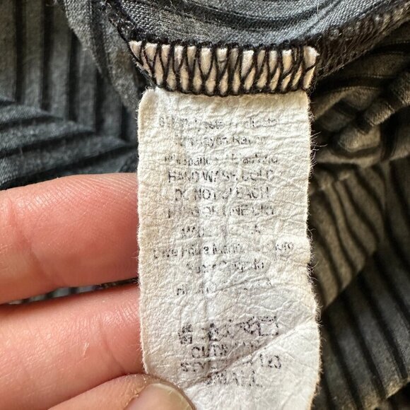 Oboe Long Black & Gray Striped Skirt ‎  Size Small - Picture 7 of 7